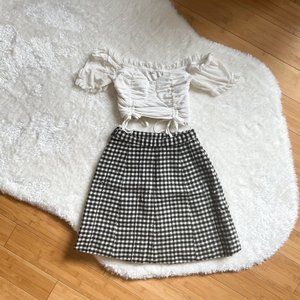 Black & white gingham pleated skirt - PLEASE COMMENT BEFORE BUYING